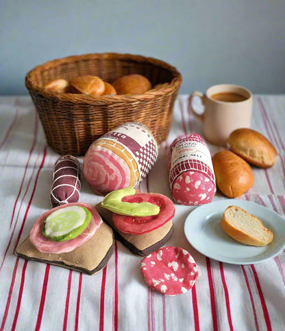 Play Food salami Charcuterie Board, Salami legemad, pancetta, salami, salami piccante, italian salami