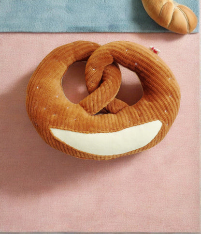 Brezel Pillow