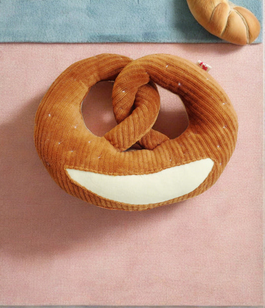 Brezel Pillow