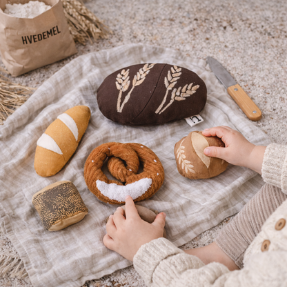Whole Wheat Bread Roll